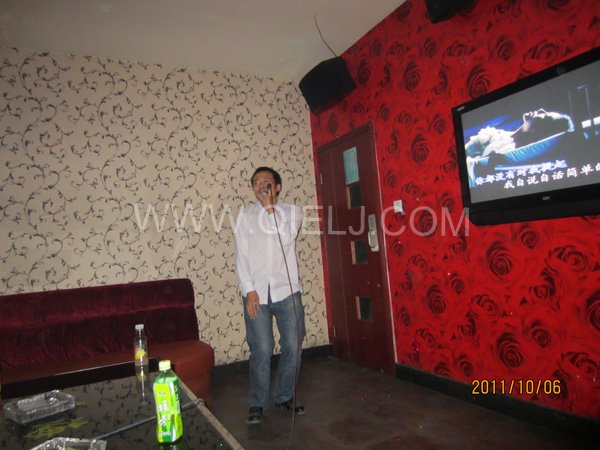 2011年10月，鄭州企鵝糧油機械有限公司--外貿部，十一國慶節(jié)團體活動！(圖13)