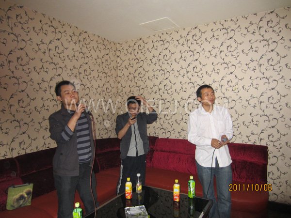 2011年10月，鄭州企鵝糧油機械有限公司--外貿部，十一國慶節(jié)團體活動！(圖6)