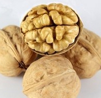核桃深加工——核桃油，核桃粉，核桃工藝品，活性炭制品(圖1)